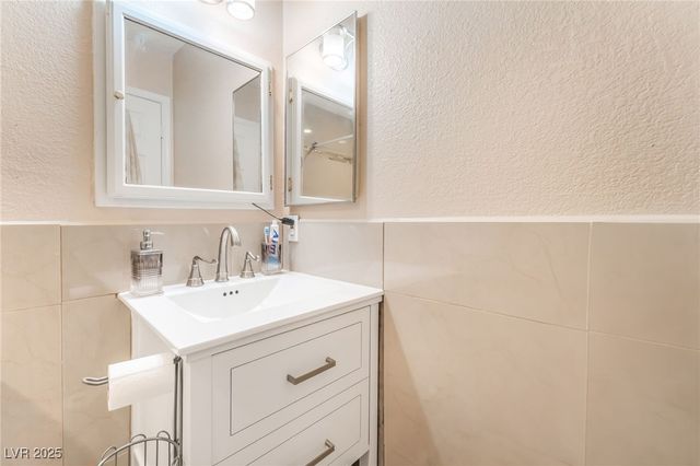 2104 Bavington Drive C, Las Vegas, NV 89108