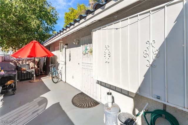 2104 Bavington Drive C, Las Vegas, NV 89108