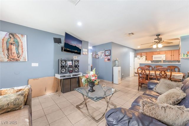 2104 Bavington Drive C, Las Vegas, NV 89108