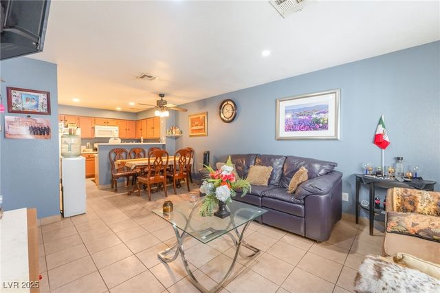 2104 Bavington Drive C, Las Vegas, NV 89108