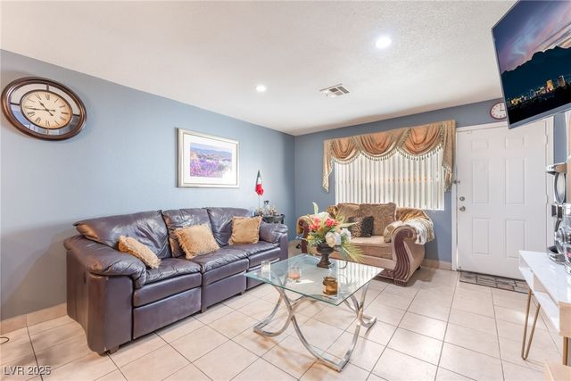 2104 Bavington Drive C, Las Vegas, NV 89108