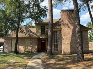 11822 Hillbrook Drive, Houston, TX 77070
