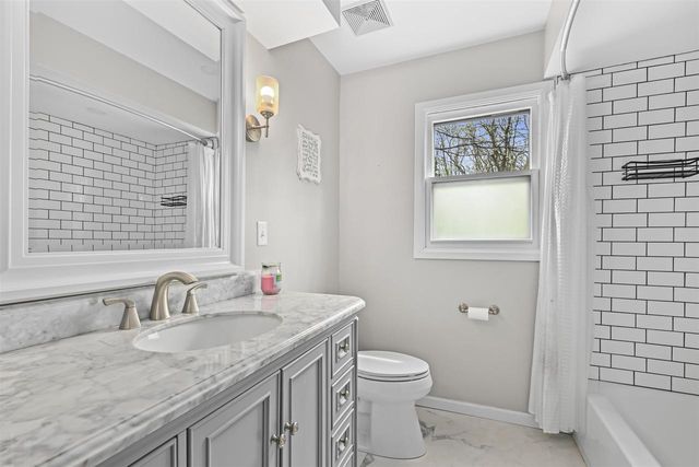 15305 Santa Maria Court, Brookfield, WI 53005