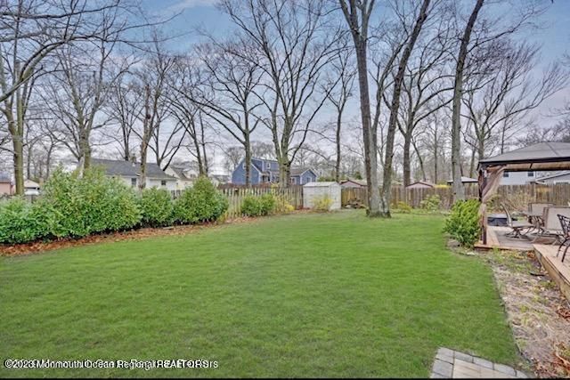 240 Woodcrest Road, Oakhurst, NJ 07755