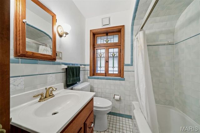 6993 Hillsland Avenue, St Louis, MO 63109