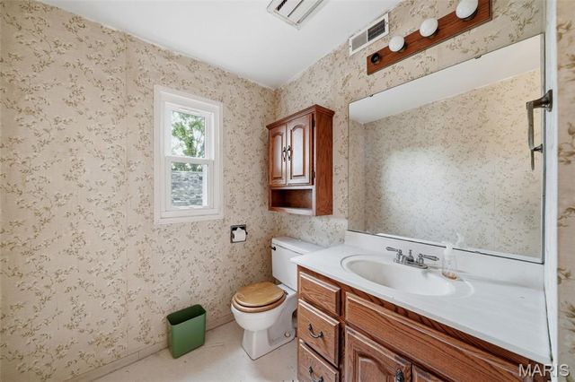 6993 Hillsland Avenue, St Louis, MO 63109