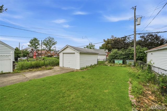 6993 Hillsland Avenue, St Louis, MO 63109