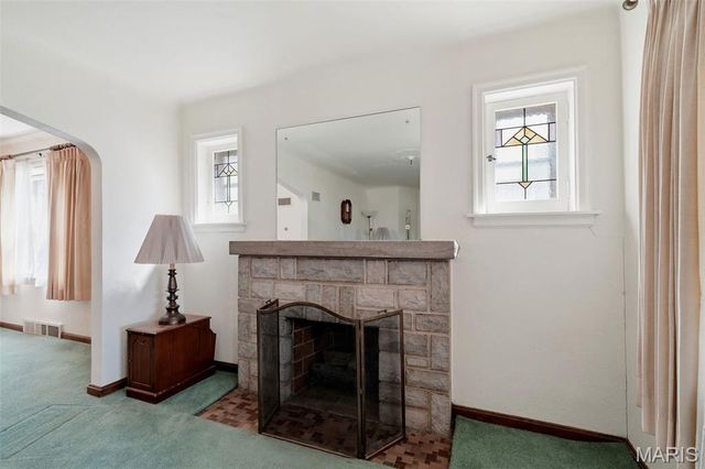 6993 Hillsland Avenue, St Louis, MO 63109