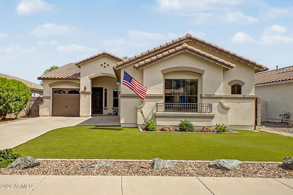 2660 E BLUE SPRUCE Lane, Gilbert, AZ 85298 — exterior