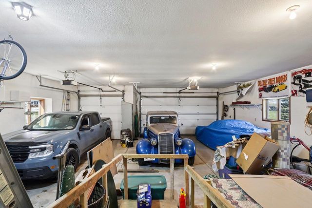978 N Dewey Avenue, Jefferson, WI 53549