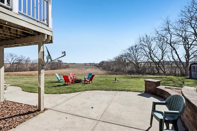 978 N Dewey Avenue, Jefferson, WI 53549