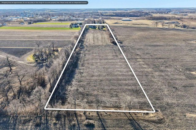 978 N Dewey Avenue, Jefferson, WI 53549