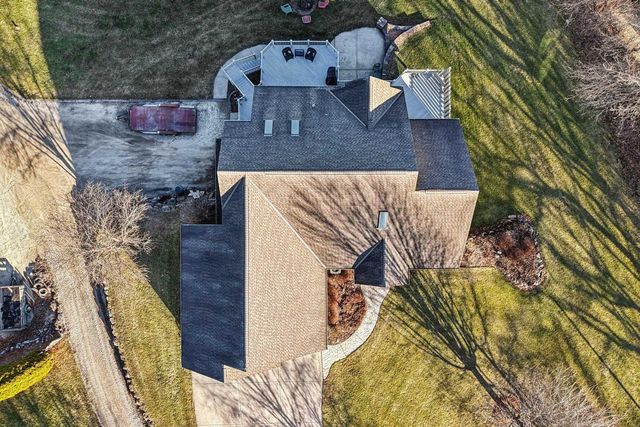 978 N Dewey Avenue, Jefferson, WI 53549