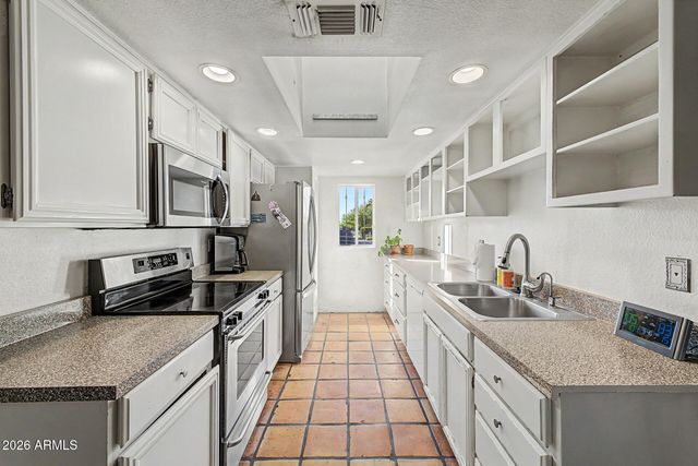 3821 E WETHERSFIELD Road, Phoenix, AZ 85032