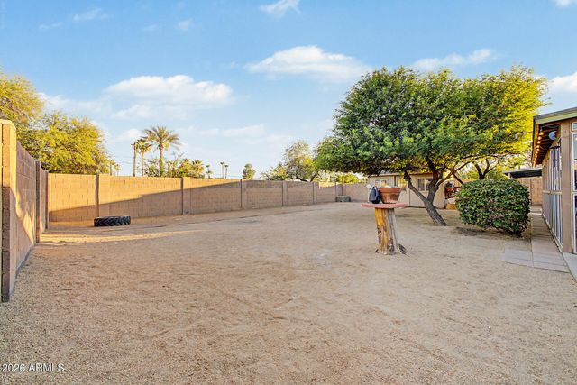 3821 E WETHERSFIELD Road, Phoenix, AZ 85032