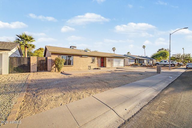 3821 E WETHERSFIELD Road, Phoenix, AZ 85032