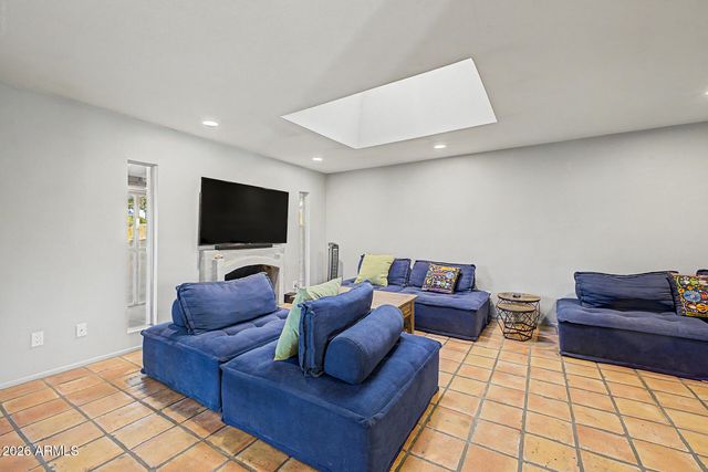 3821 E WETHERSFIELD Road, Phoenix, AZ 85032