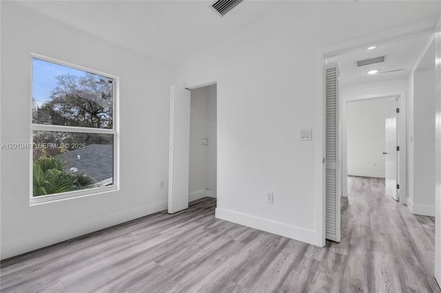 763 NW 80th St B, Miami, FL 33150