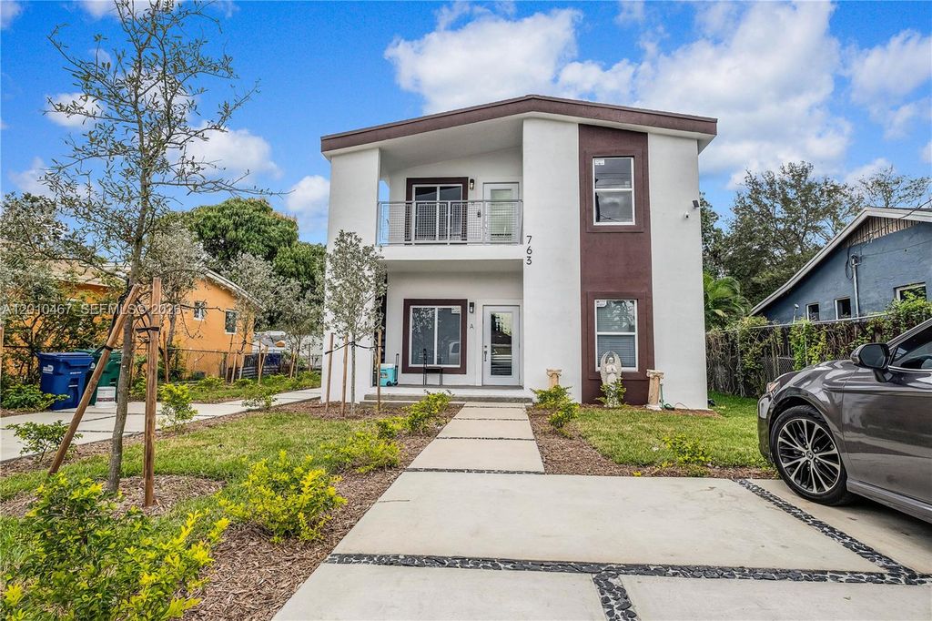 763 NW 80th St B, Miami, FL 33150