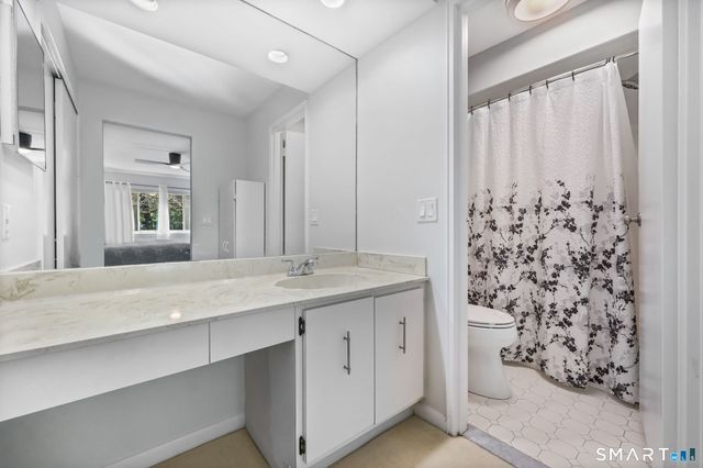 3 Hills Lane 3, Norwalk, CT 06880