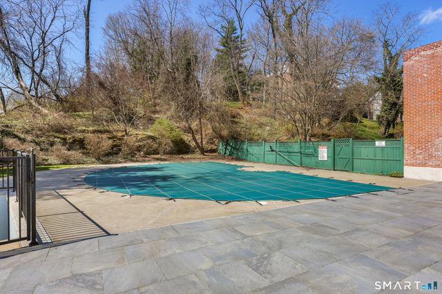 3 Hills Lane 3, Norwalk, CT 06880