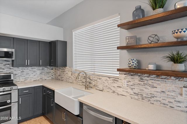 11163 E LAUREL Lane, Scottsdale, AZ 85259