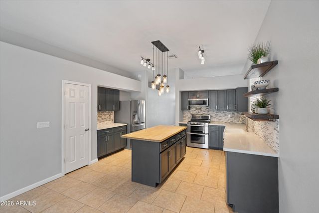 11163 E LAUREL Lane, Scottsdale, AZ 85259