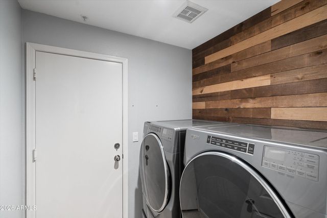 11163 E LAUREL Lane, Scottsdale, AZ 85259