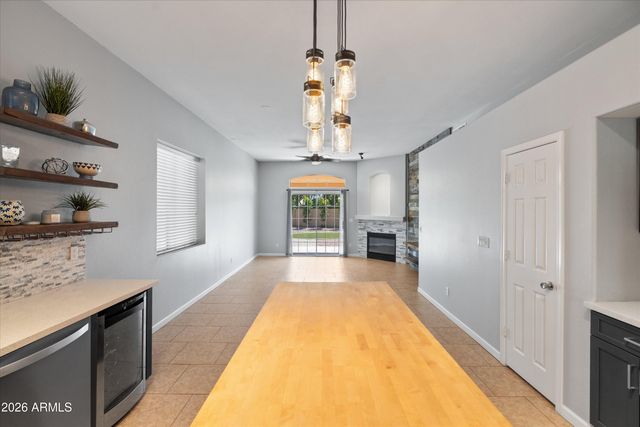 11163 E LAUREL Lane, Scottsdale, AZ 85259