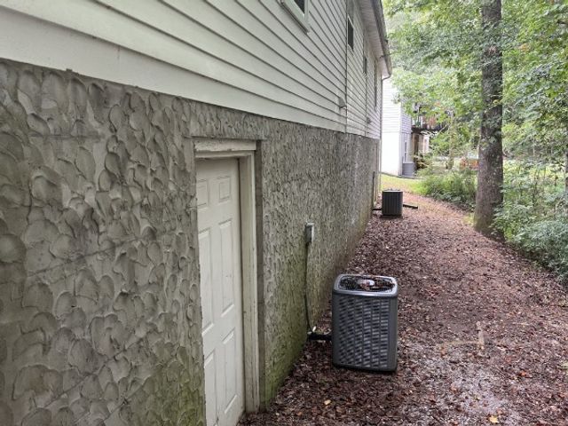 136 N Poole St, Ashland City, TN 37015