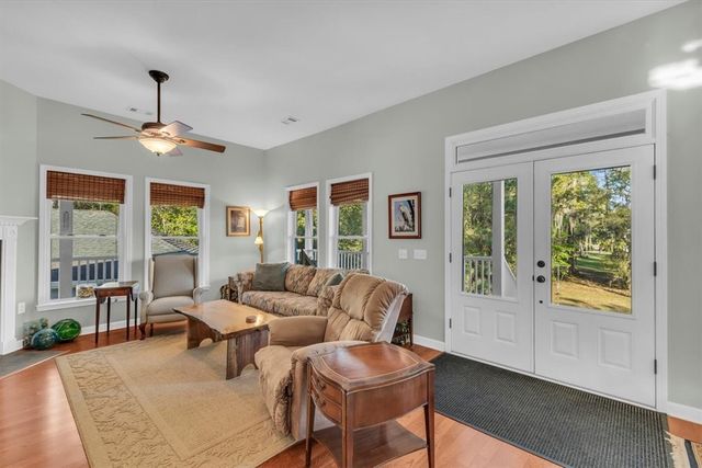 1039 Shell Point Cove Road NE, Townsend, GA 31331