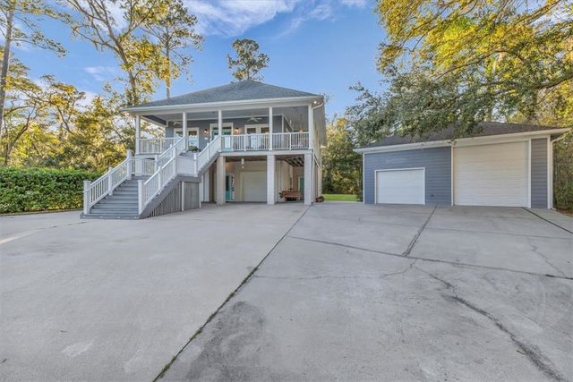 1039 Shell Point Cove Road NE, Townsend, GA 31331