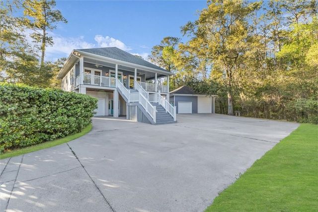 1039 Shell Point Cove Road NE, Townsend, GA 31331