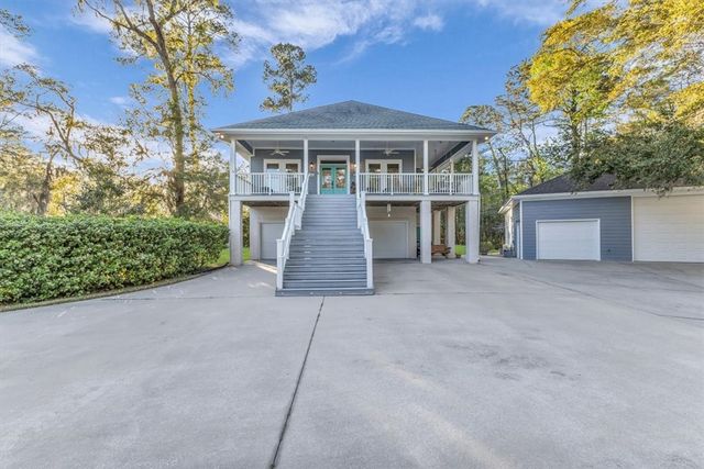 1039 Shell Point Cove Road NE, Townsend, GA 31331