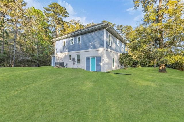 1039 Shell Point Cove Road NE, Townsend, GA 31331