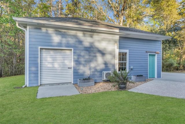 1039 Shell Point Cove Road NE, Townsend, GA 31331