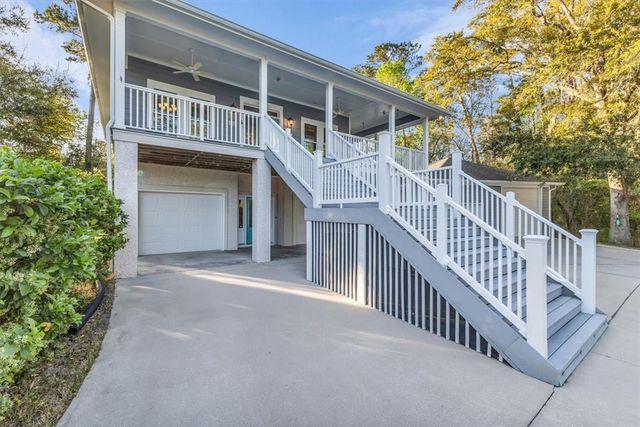 1039 Shell Point Cove Road NE, Townsend, GA 31331