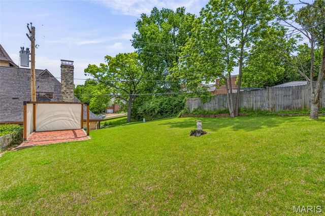 103 S 4th Street, De Soto, MO 63020