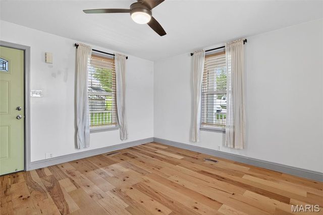 103 S 4th Street, De Soto, MO 63020