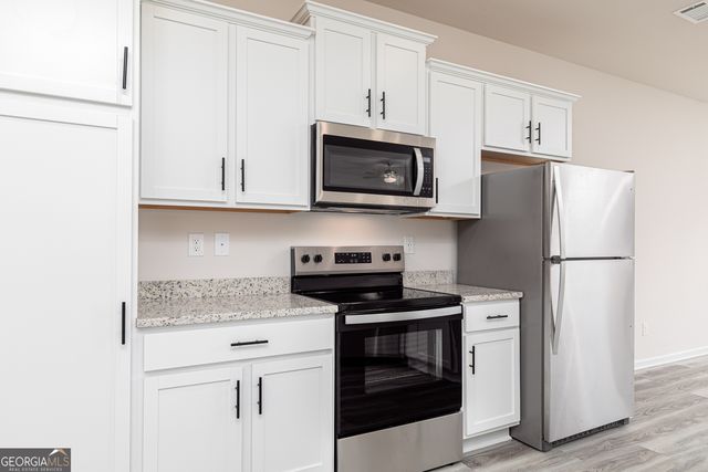 526 Plant Road, Conyers, GA 30013