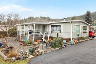 3955 S Stage Road 21, Medford, OR 97501
