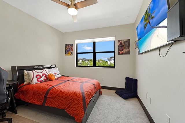 15451 NW 88th Avenue, Miami Lakes, FL 33018