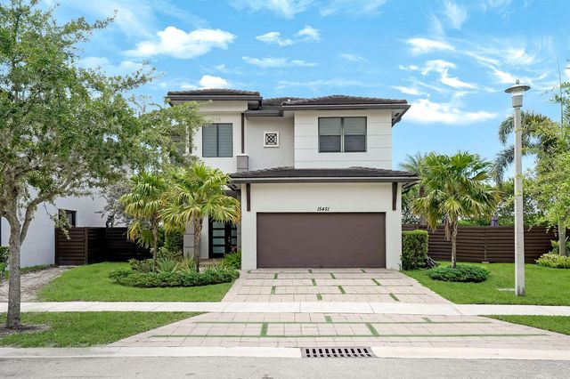 15451 NW 88th Avenue, Miami Lakes, FL 33018