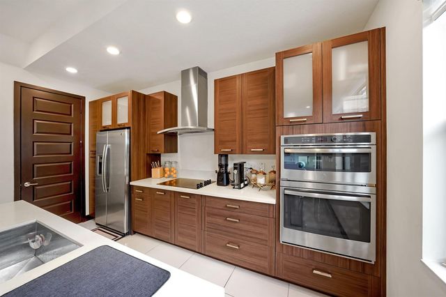 15451 NW 88th Avenue, Miami Lakes, FL 33018