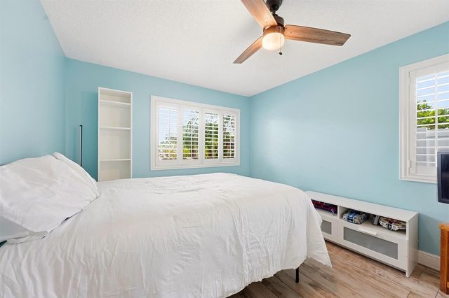 6273 Barbara Street, Jupiter, FL 33458