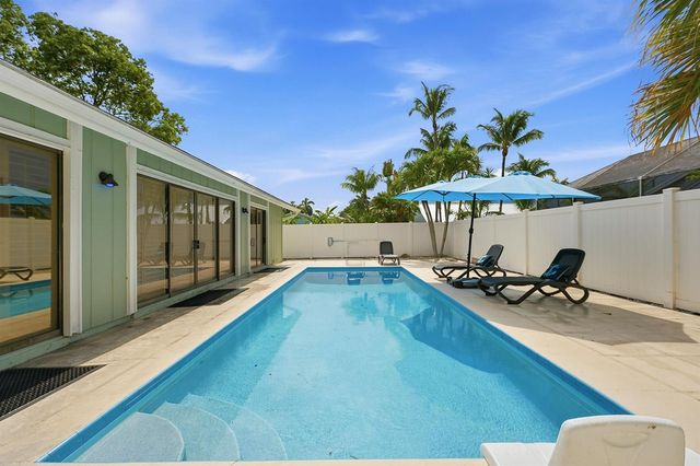 6273 Barbara Street, Jupiter, FL 33458