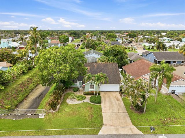 6273 Barbara Street, Jupiter, FL 33458