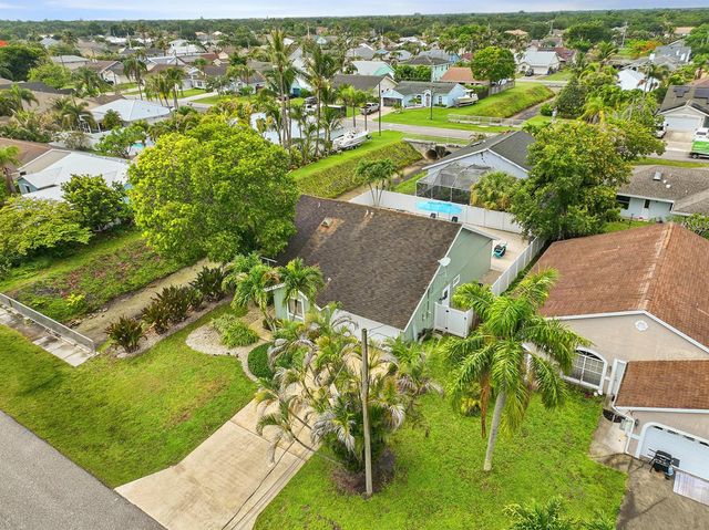 6273 Barbara Street, Jupiter, FL 33458