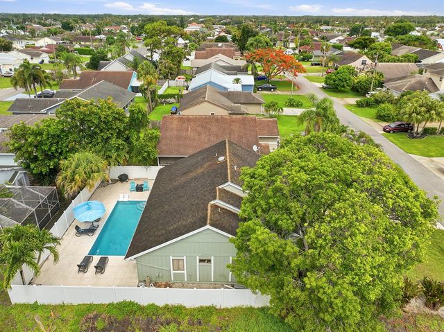 6273 Barbara Street, Jupiter, FL 33458