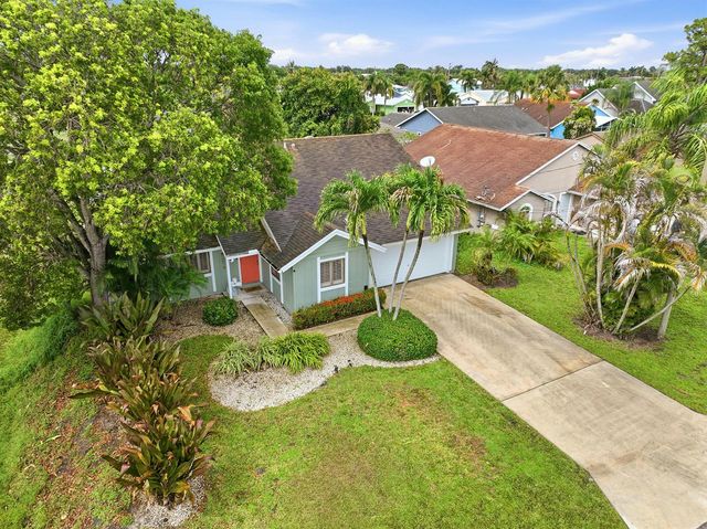 6273 Barbara Street, Jupiter, FL 33458